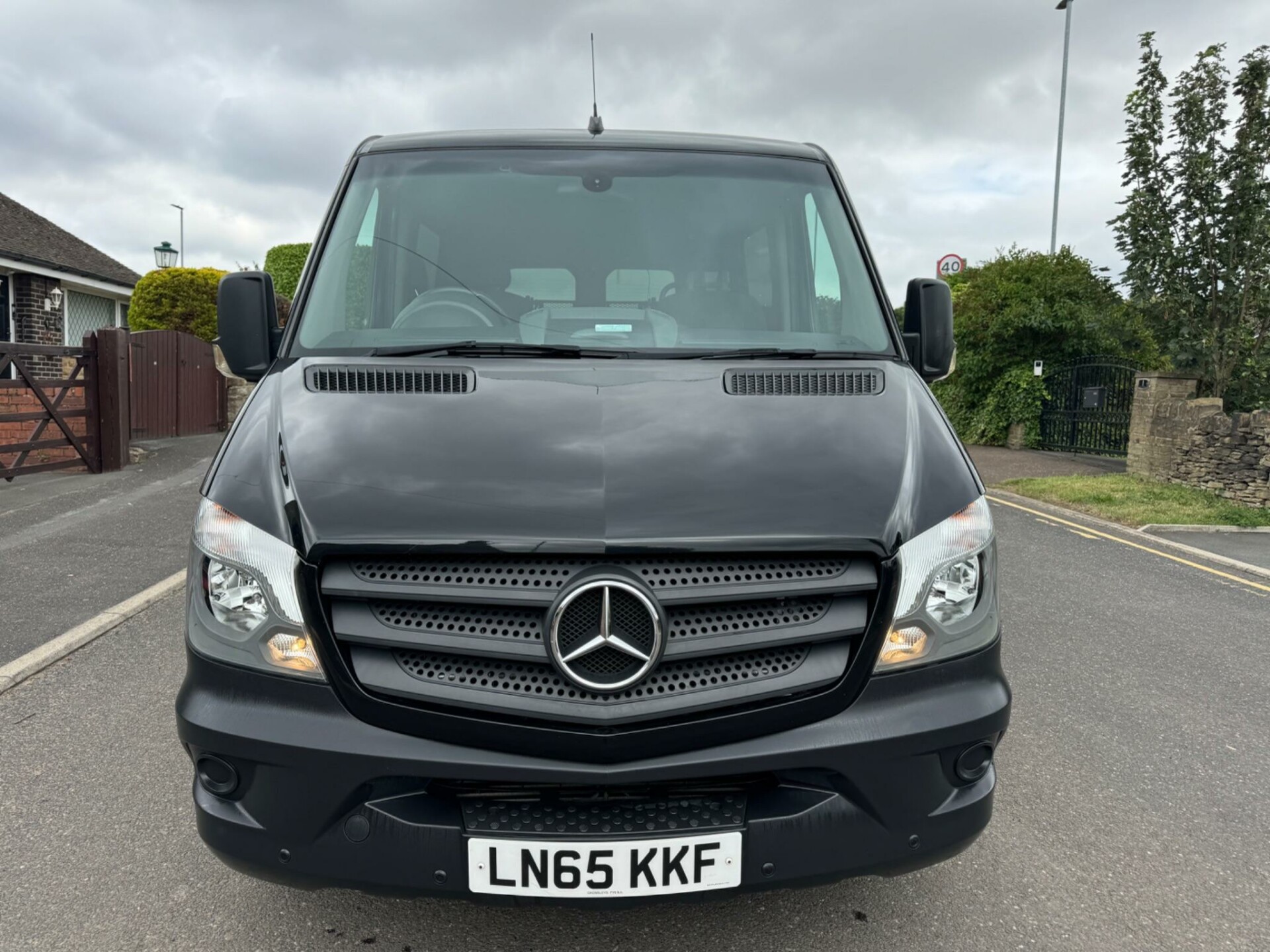 Mercedes Benz Sprinter