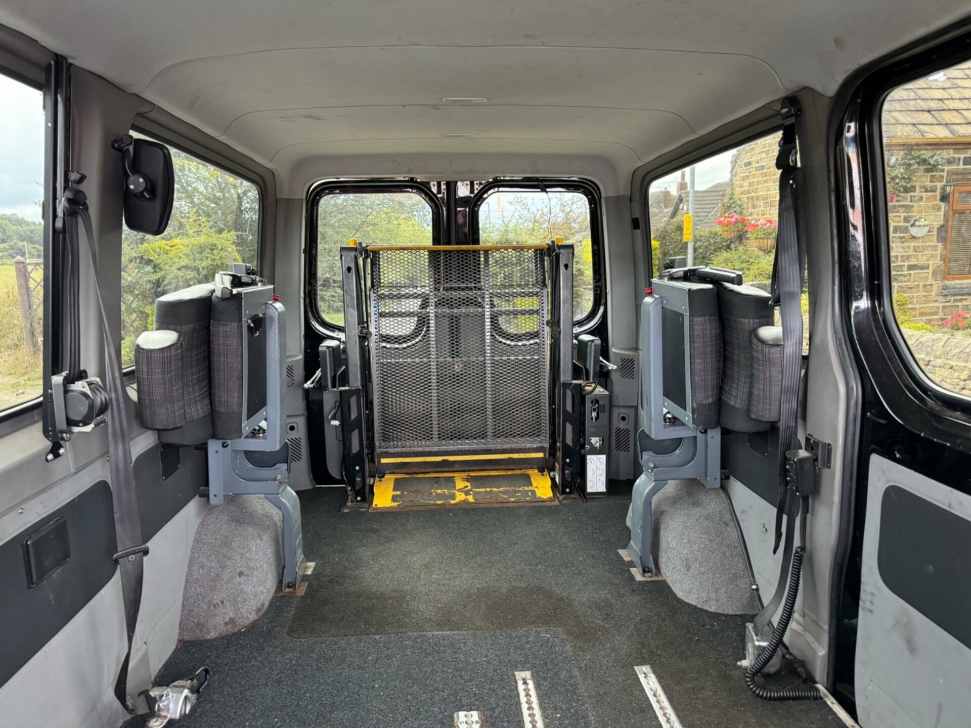 Mercedes Benz Sprinter