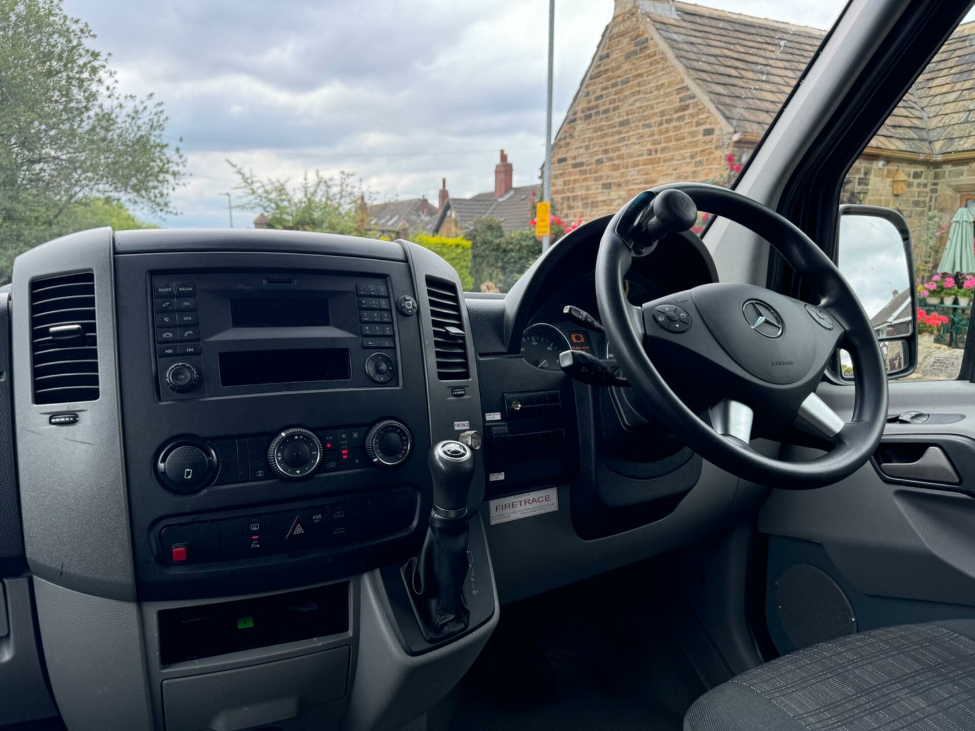 Mercedes Benz Sprinter