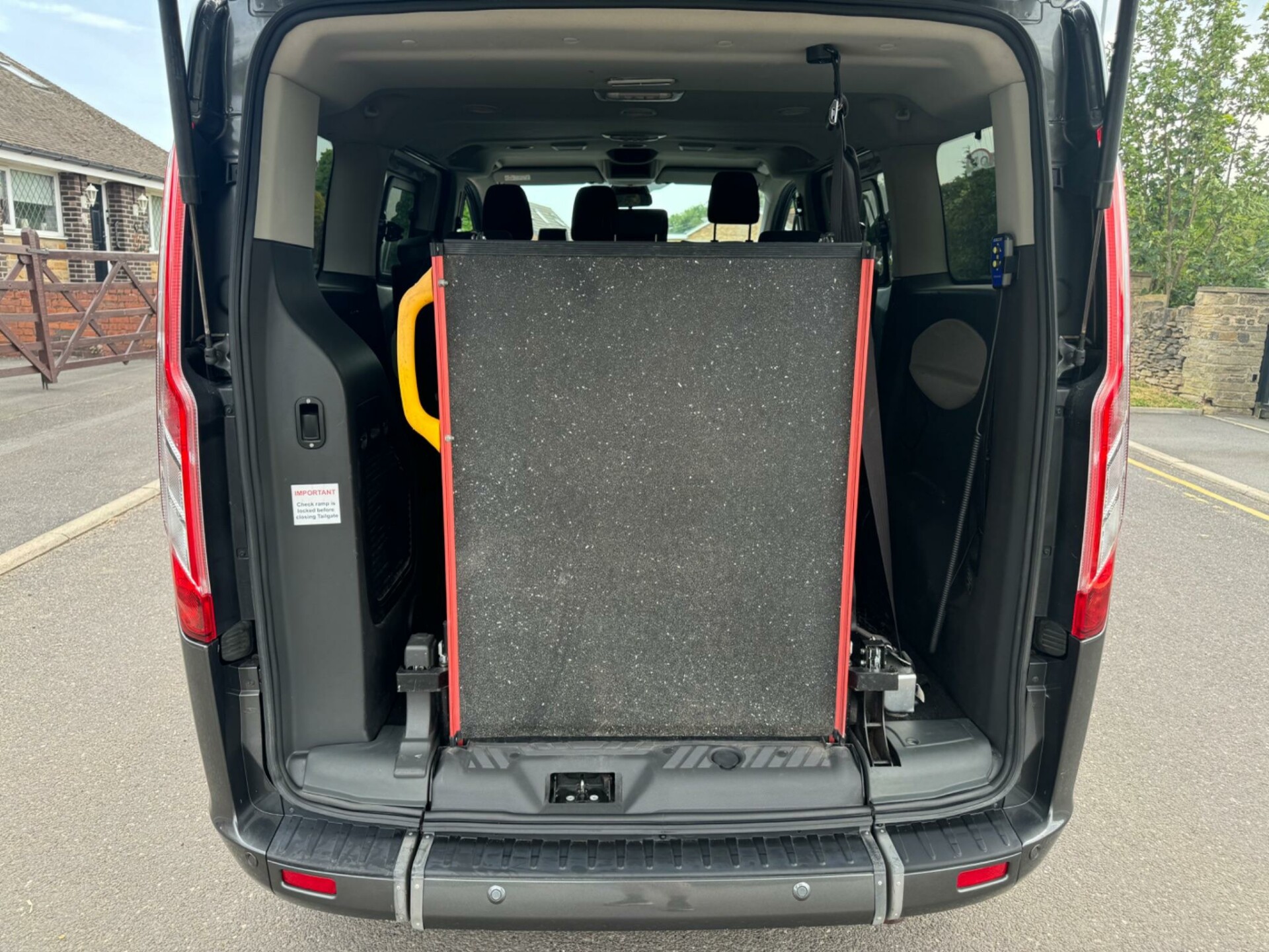 Ford Tourneo