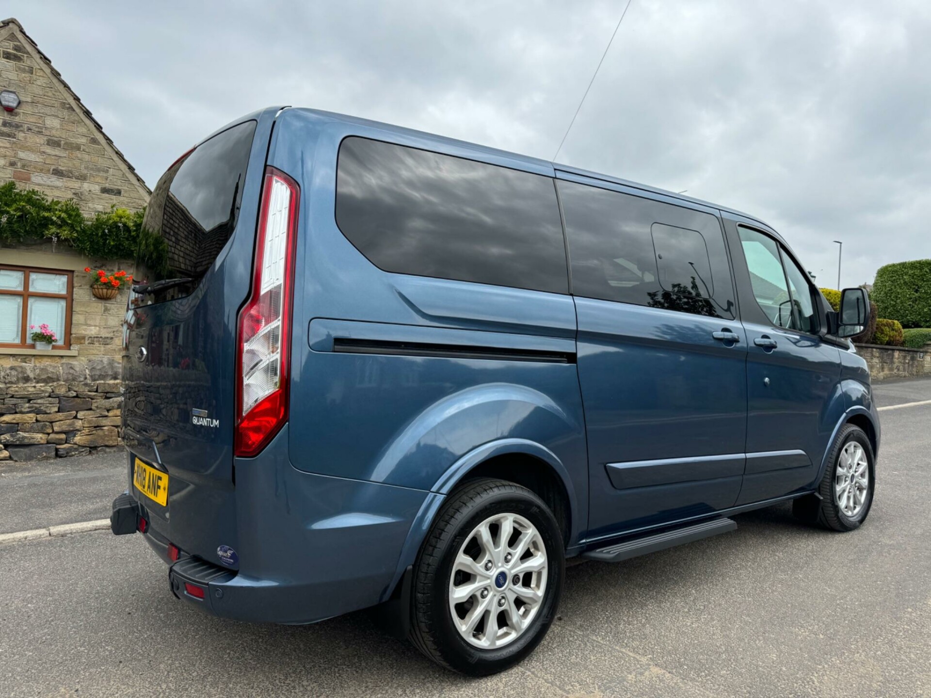 Ford Tourneo