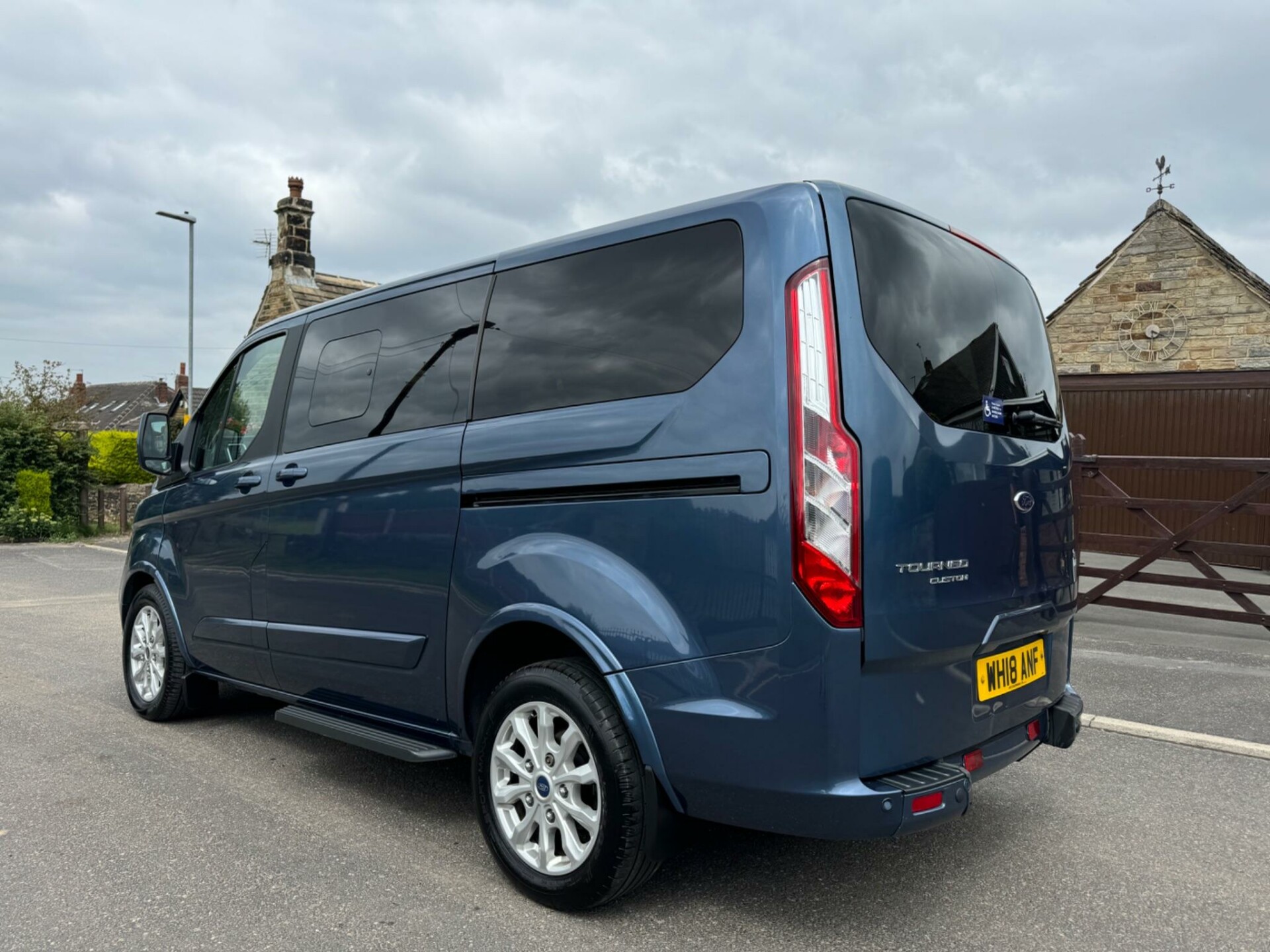 Ford Tourneo