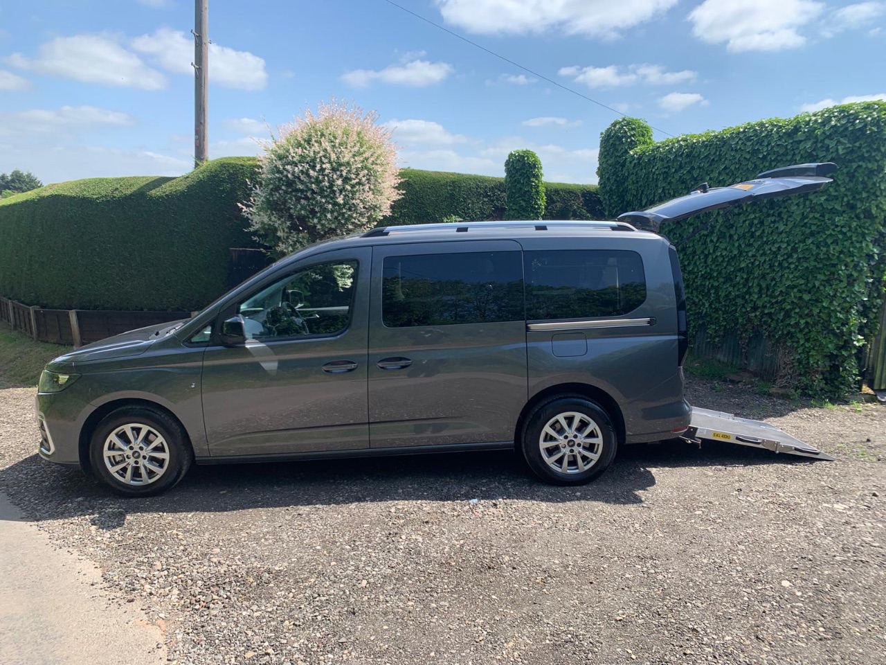 Ford Tourneo
