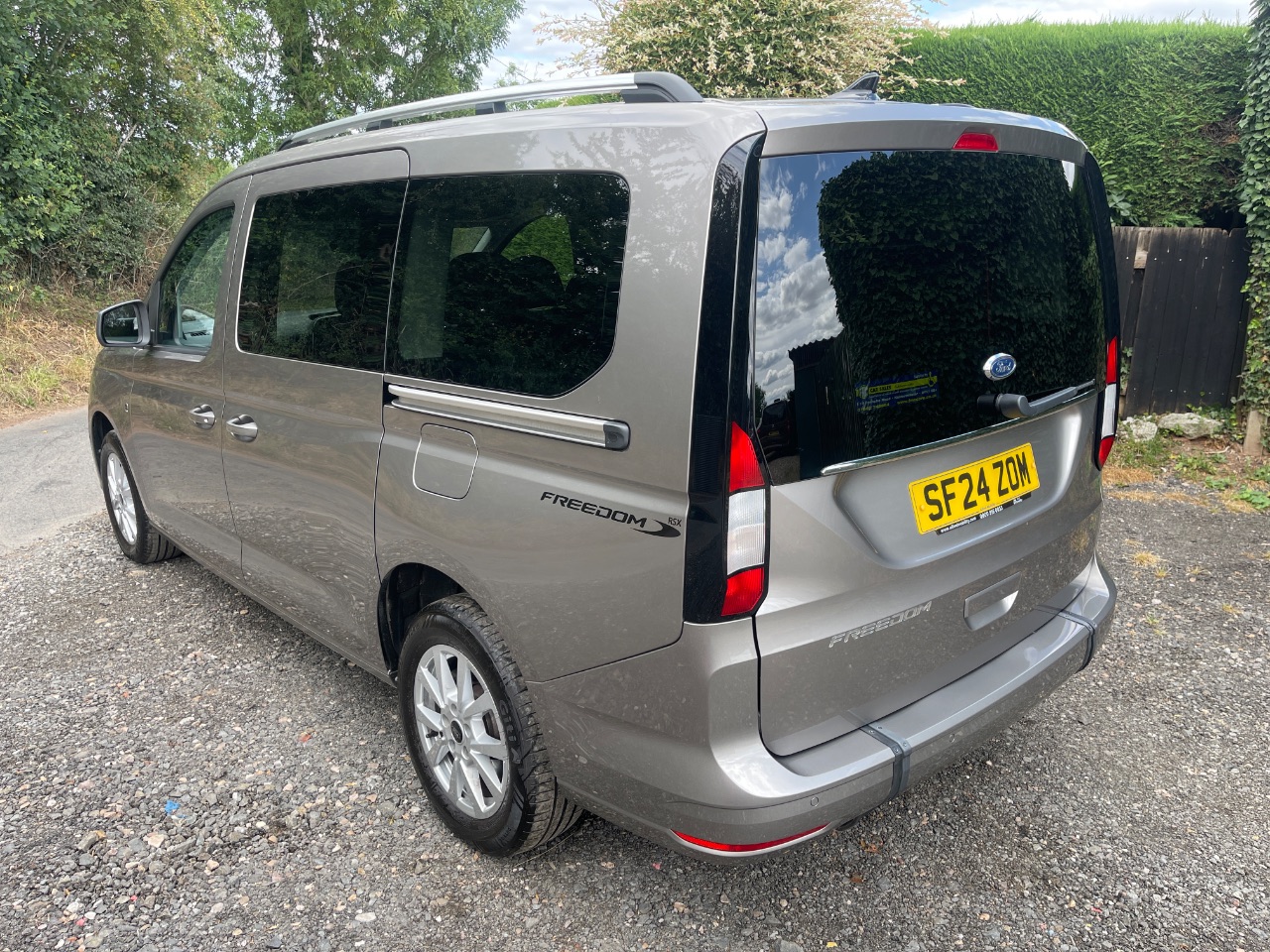 Ford Tourneo