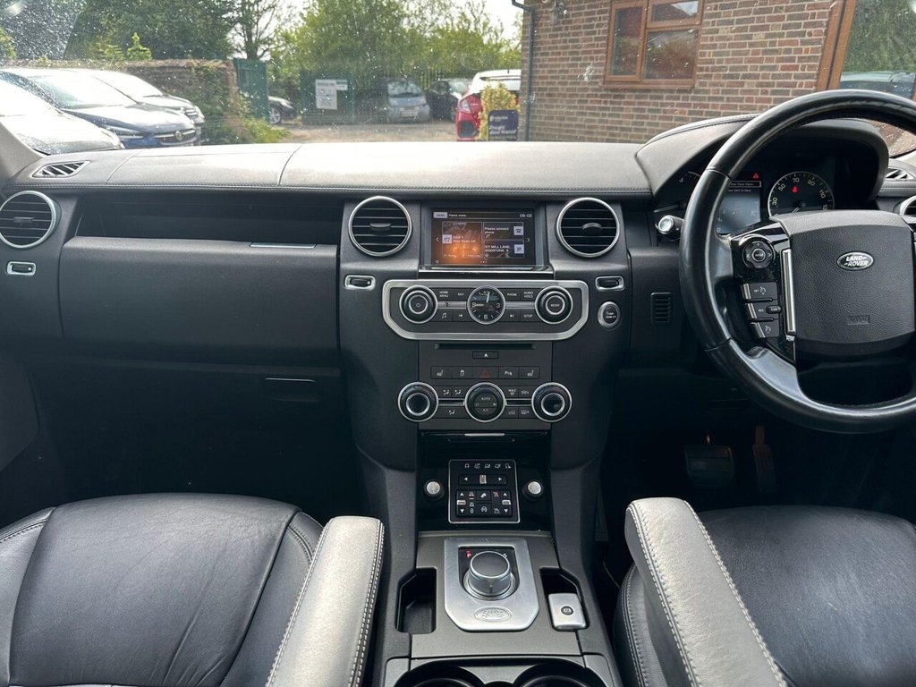 Land Rover Discovery 4