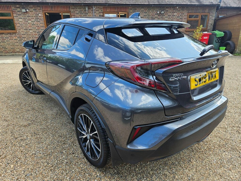 Toyota C HR