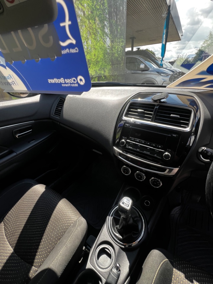 Mitsubishi ASX