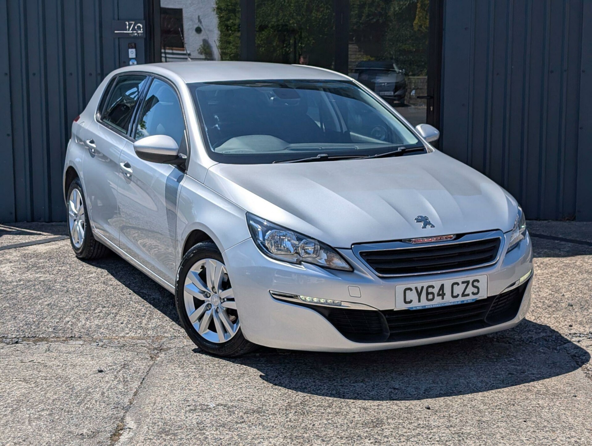 Peugeot 308