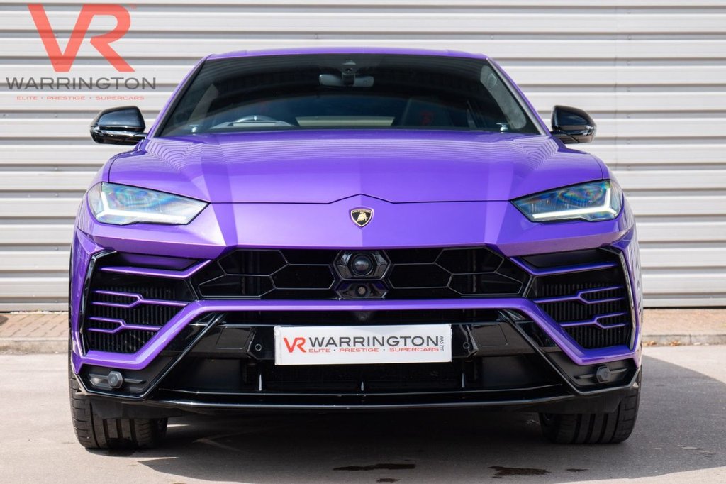 Lamborghini URUS