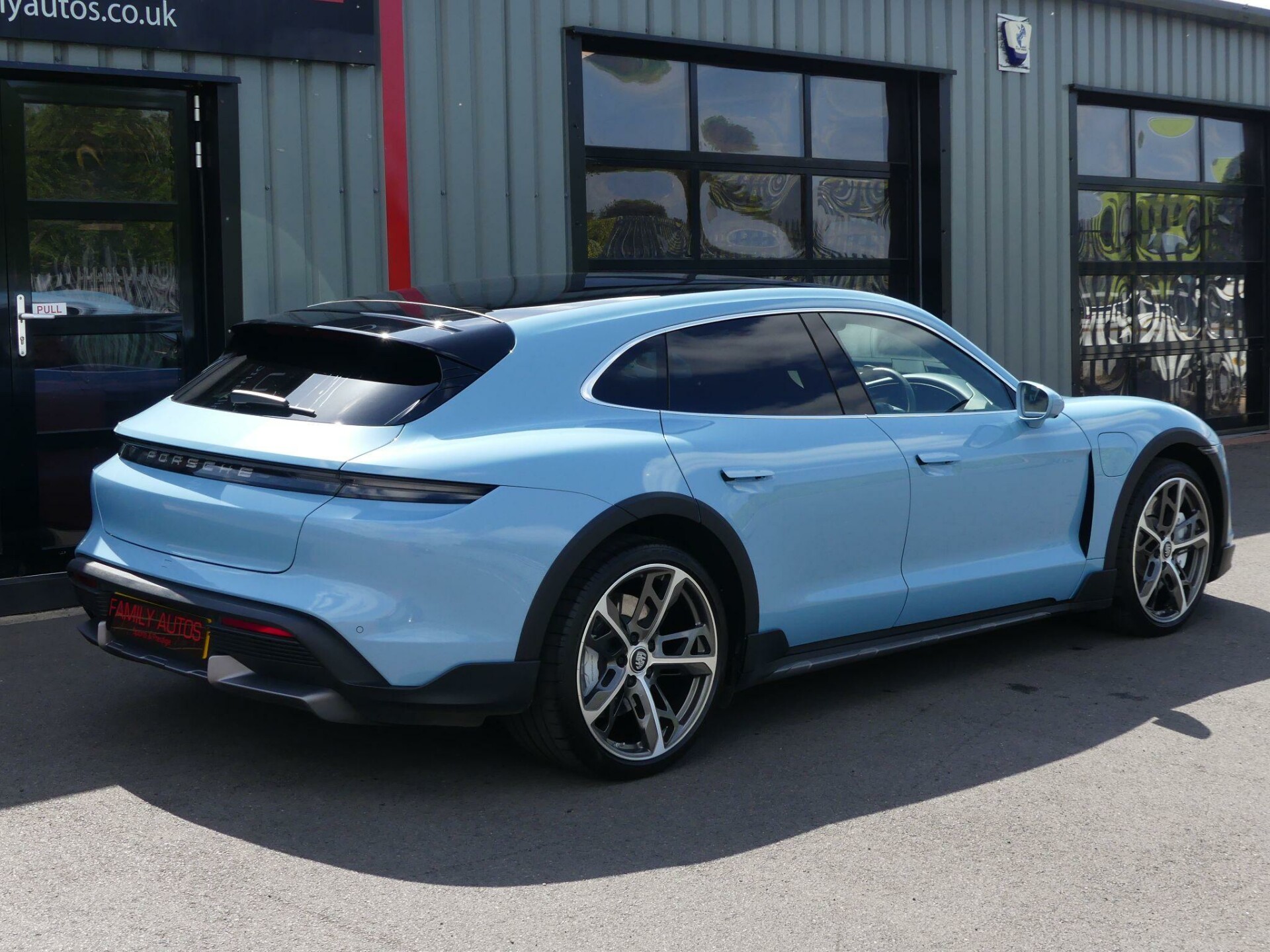 Porsche Taycan