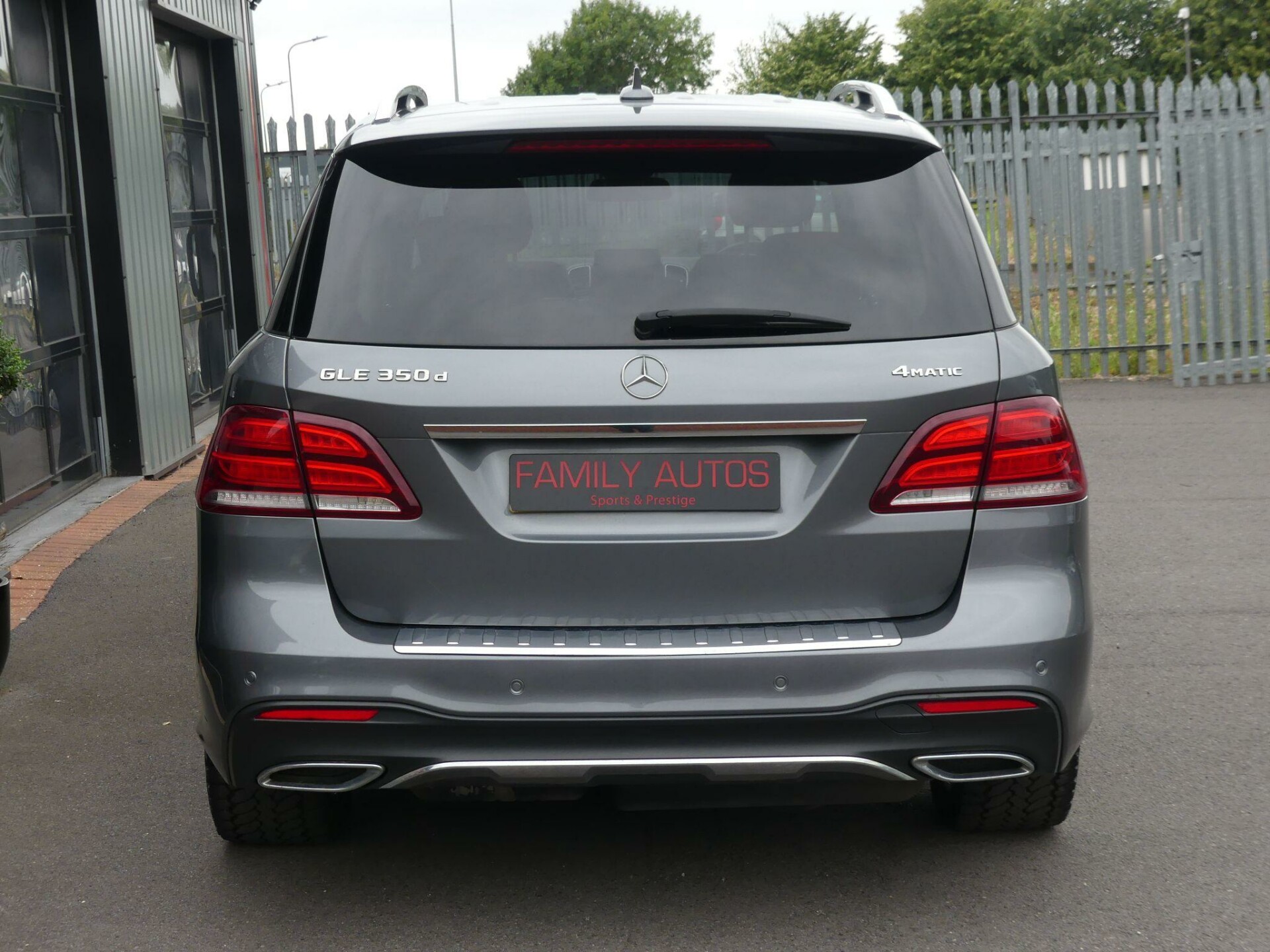 Mercedes Benz GLE-CLASS