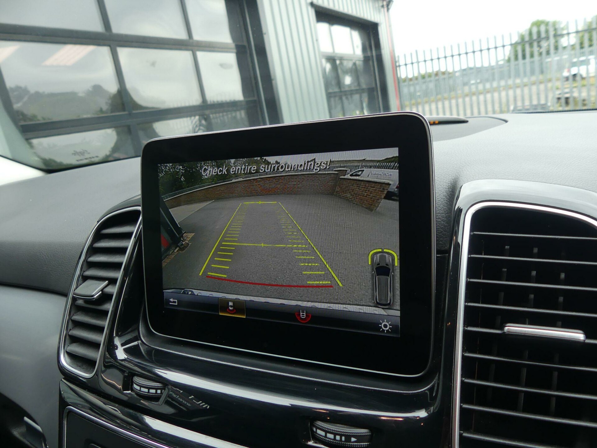 Mercedes Benz GLE-CLASS