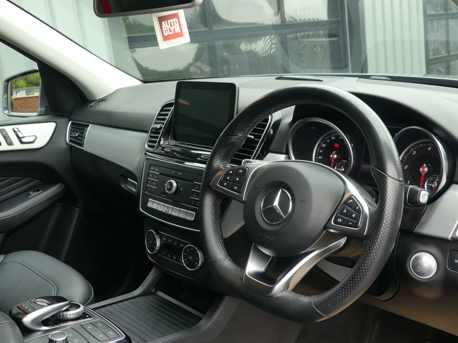 Mercedes Benz GLE-CLASS