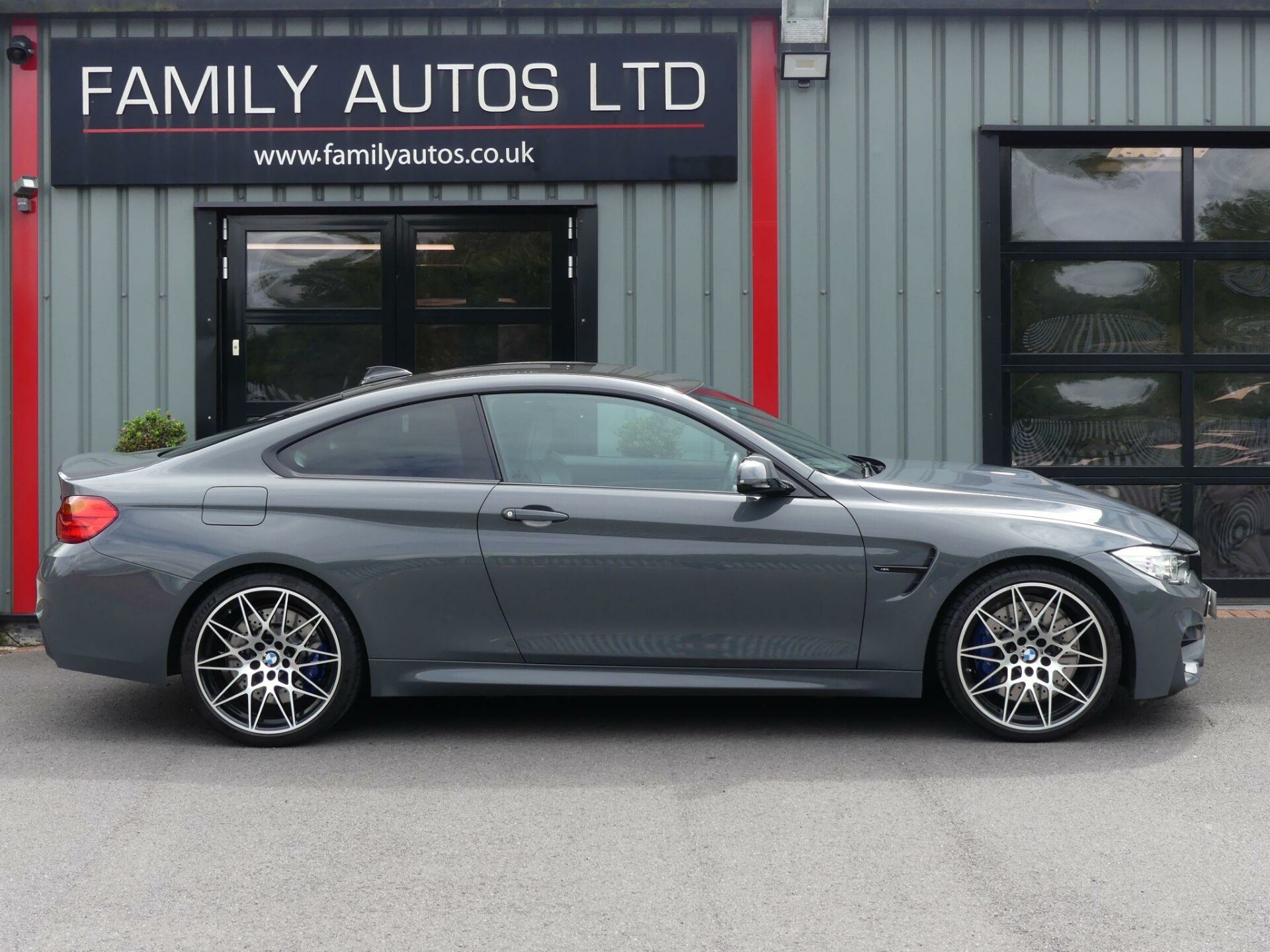 BMW M4