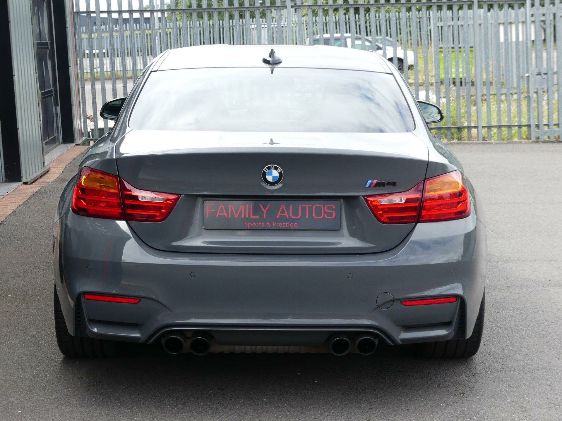 BMW M4