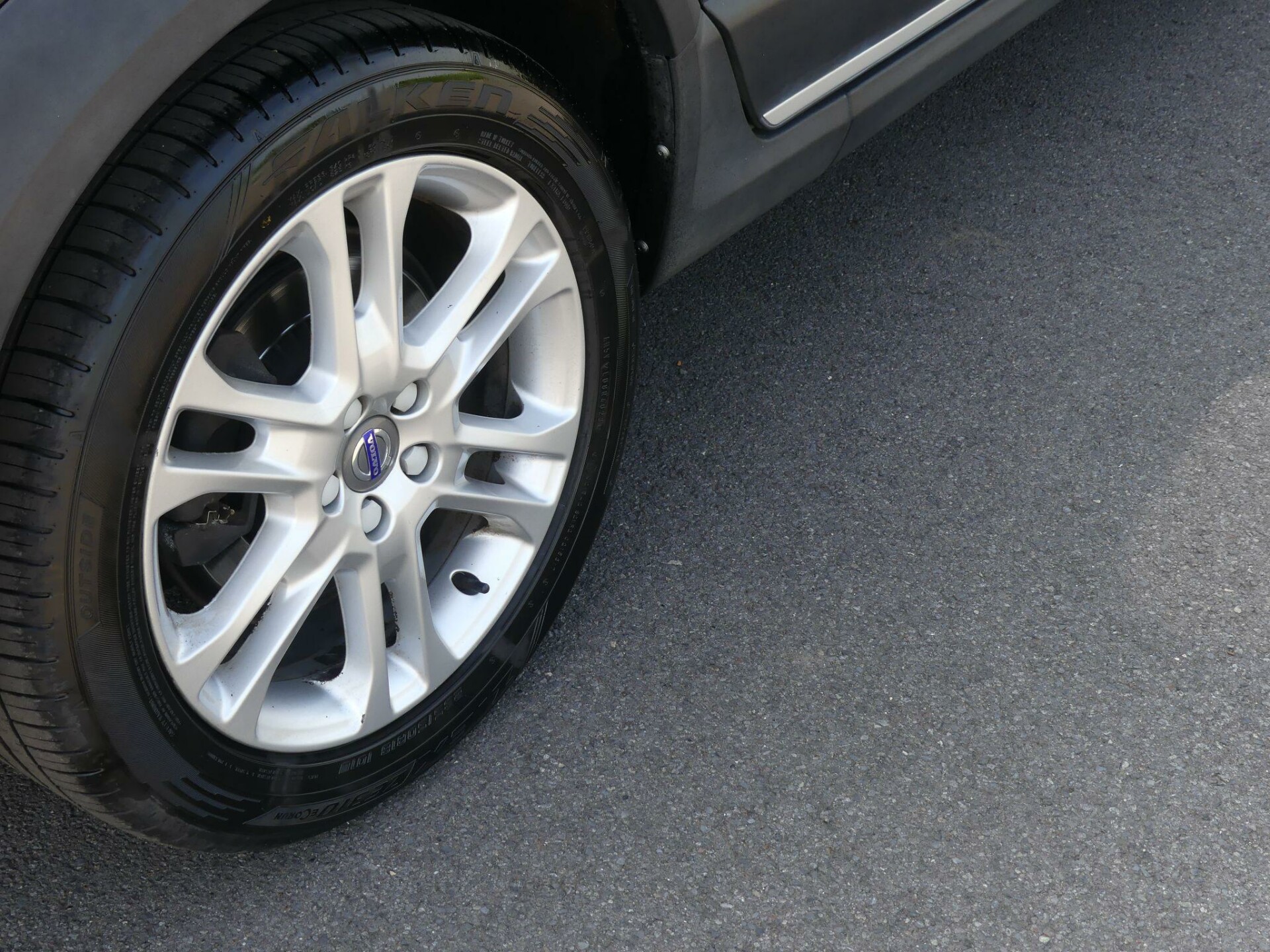 Volvo XC70