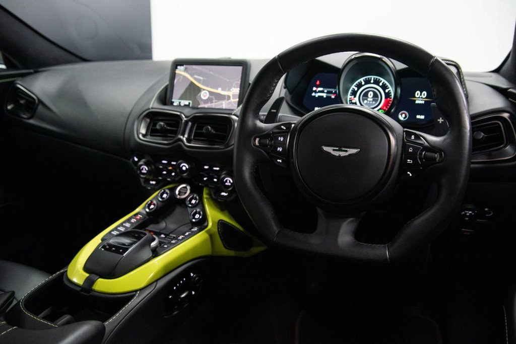 Aston Martin Vantage