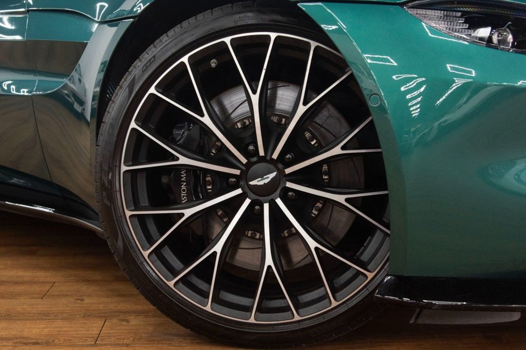 Aston Martin Vantage