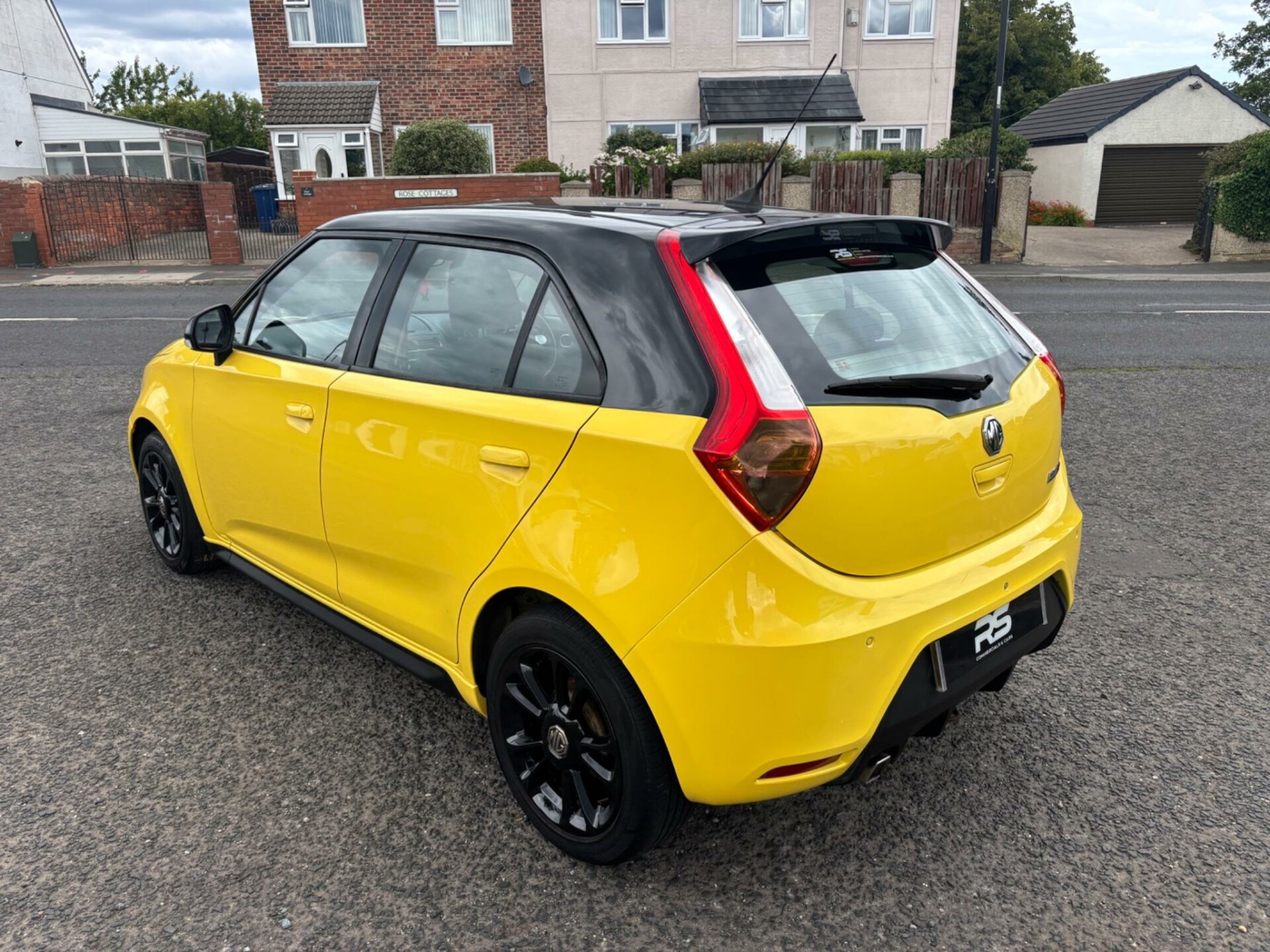 MG 3