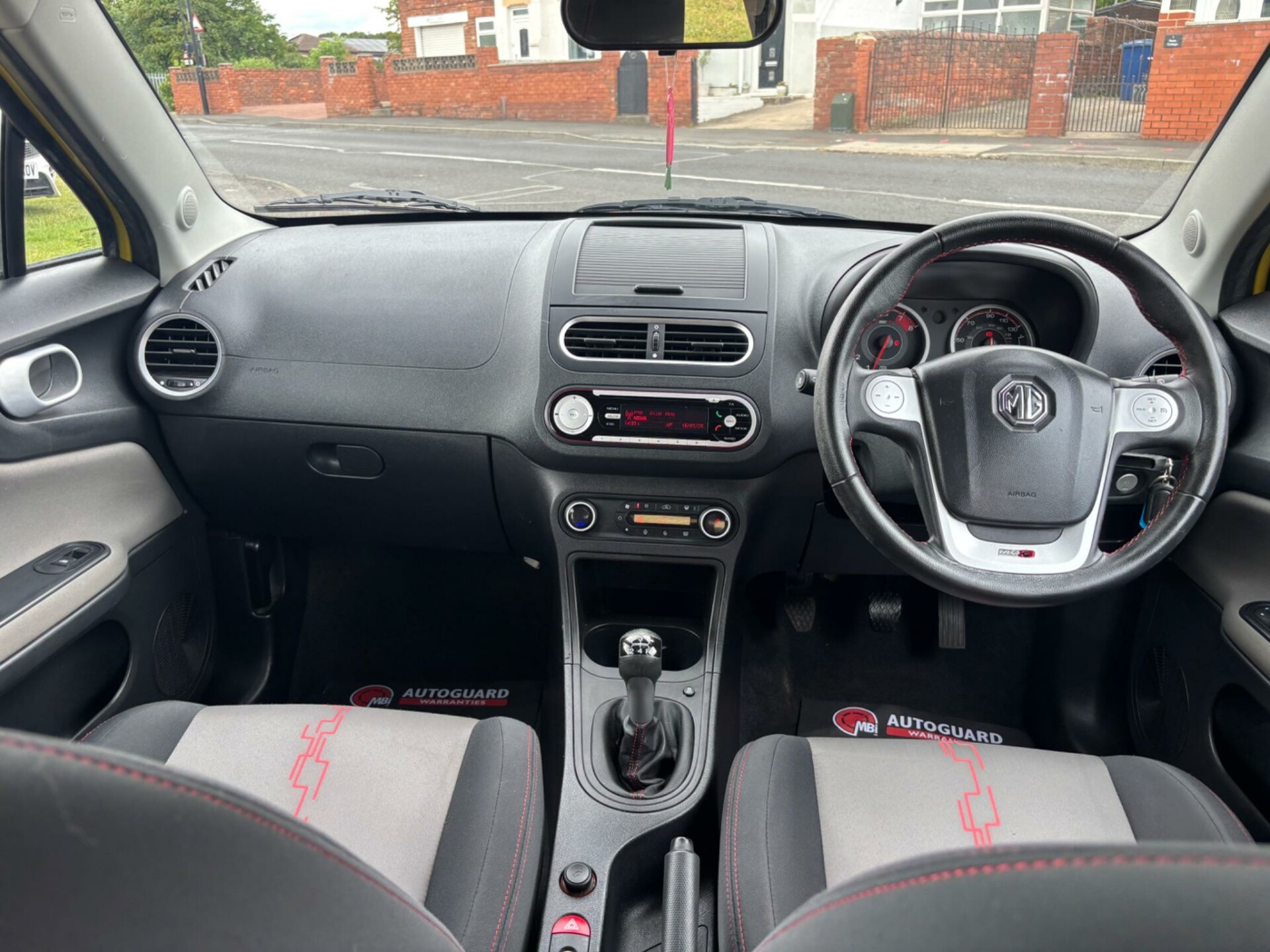 MG 3