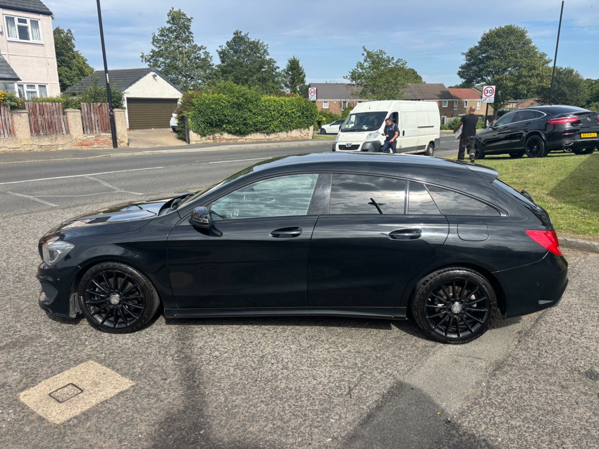 Mercedes Benz CLA