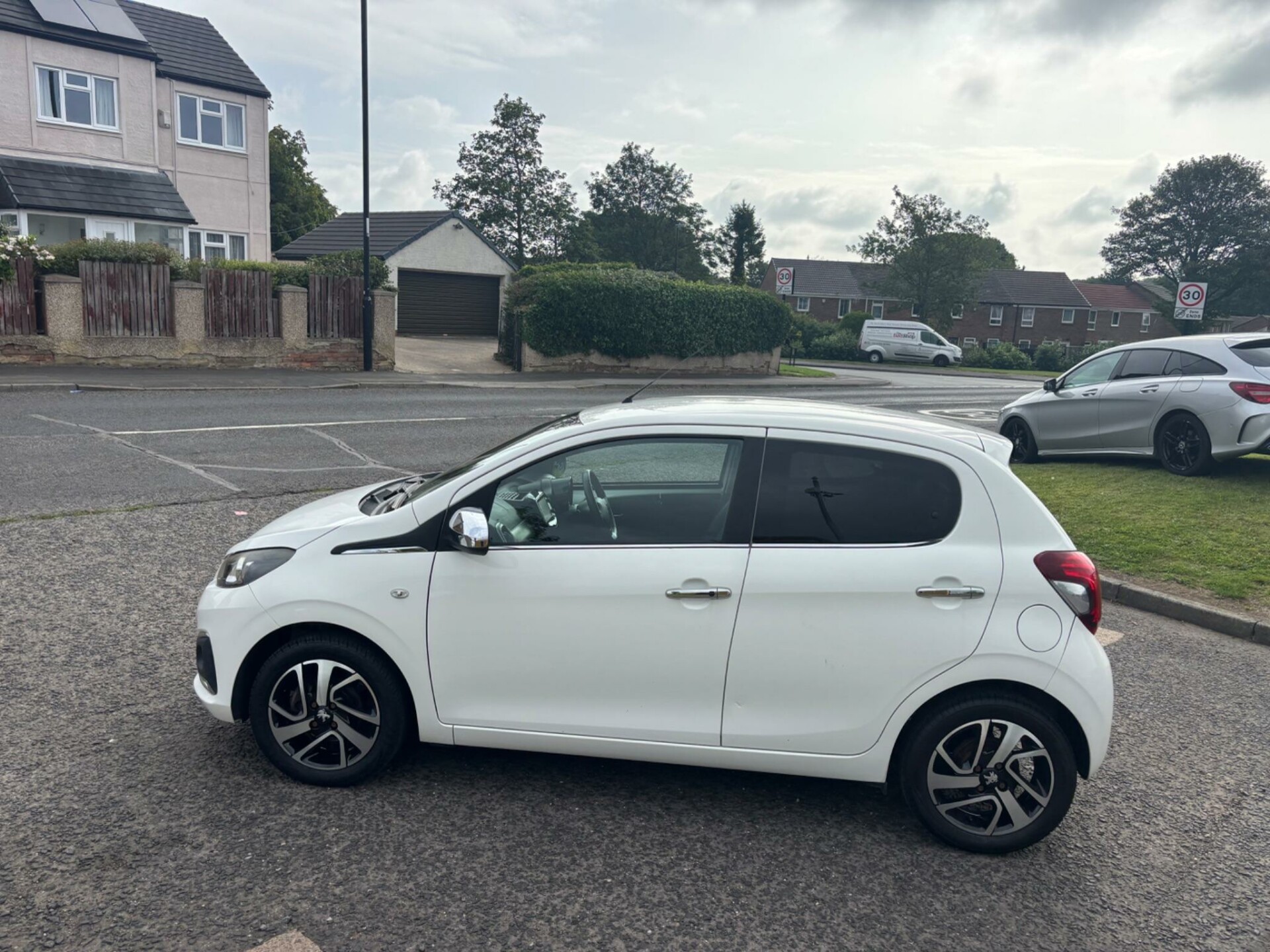 Peugeot 108