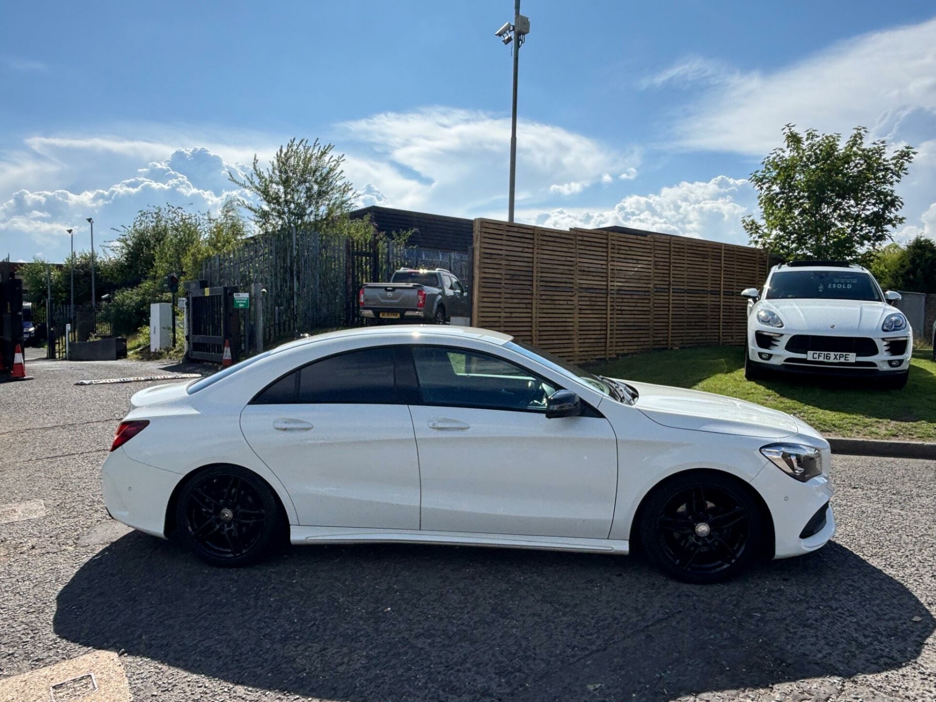 Mercedes Benz CLA