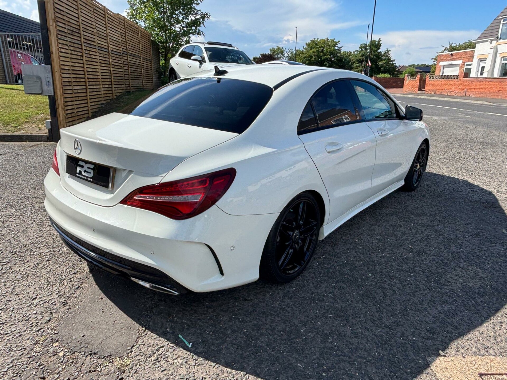 Mercedes Benz CLA