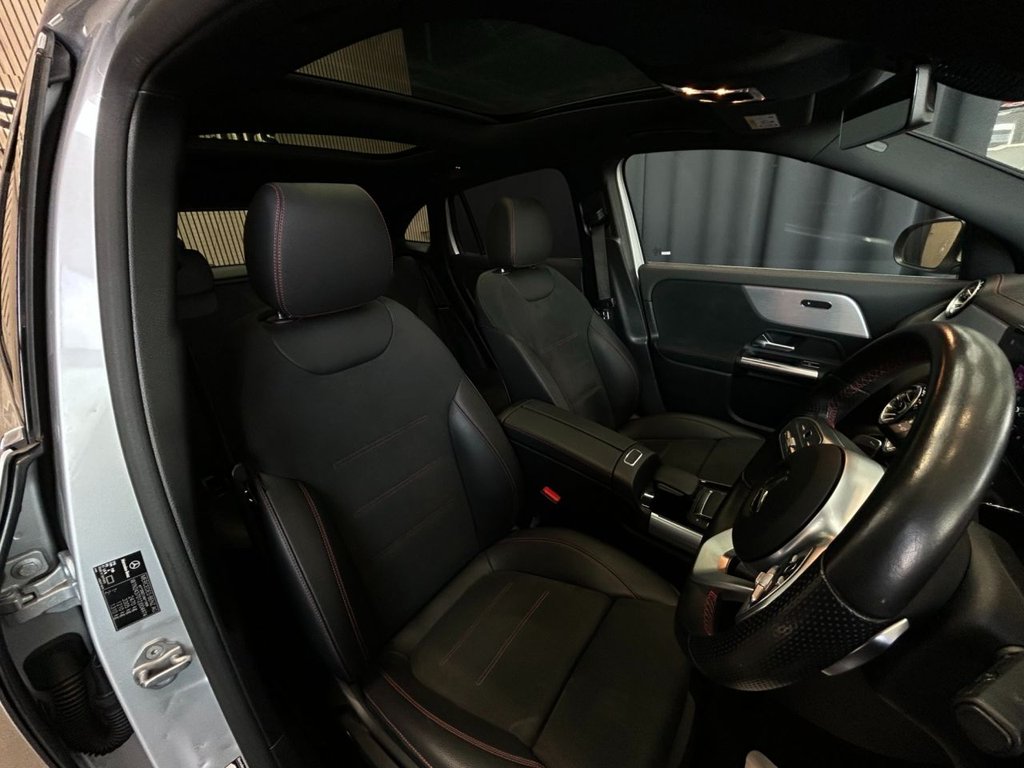 Mercedes Benz EQA