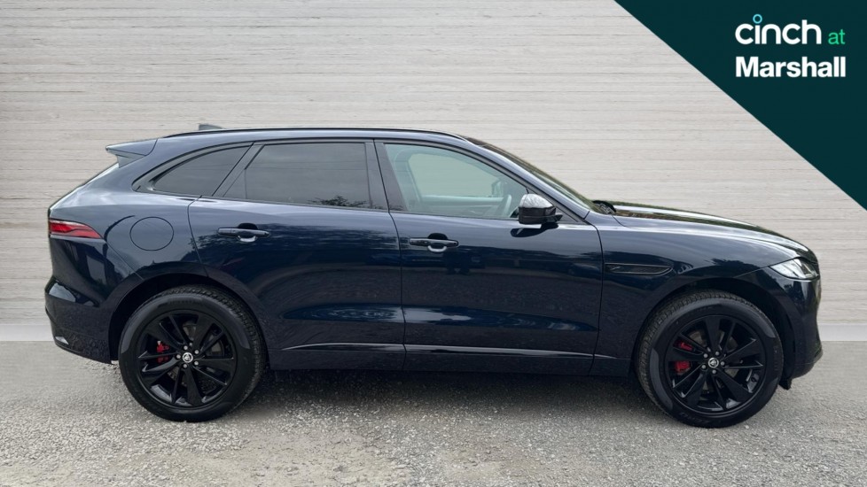 Jaguar F Pace