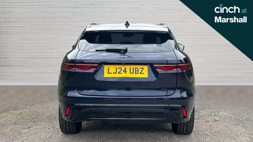 Jaguar F Pace