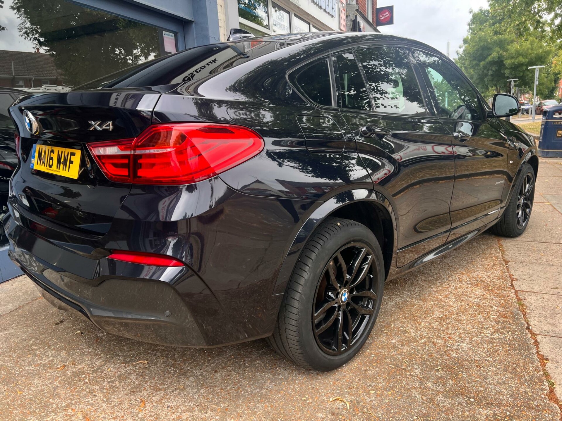 BMW X4