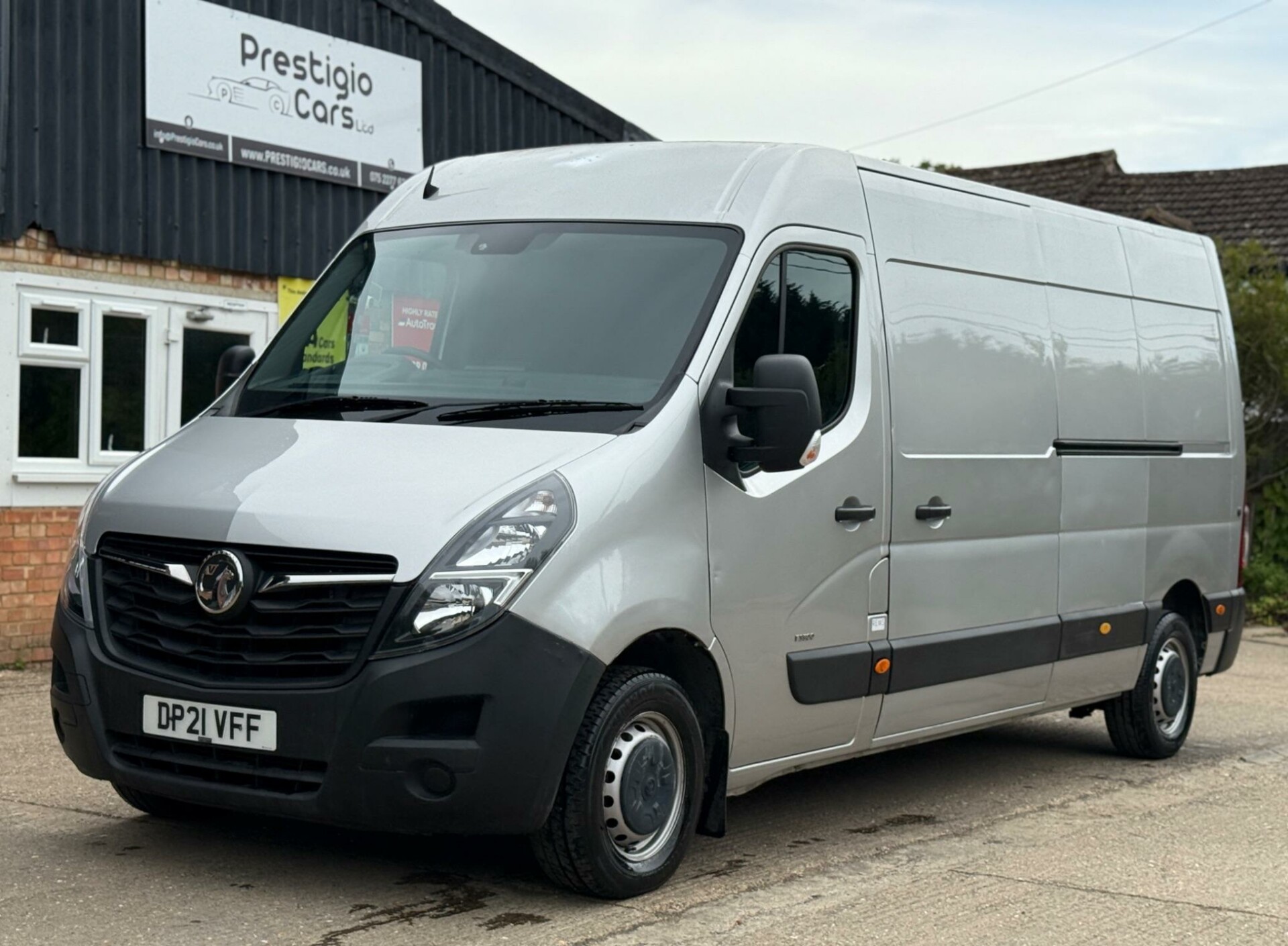 Vauxhall Movano