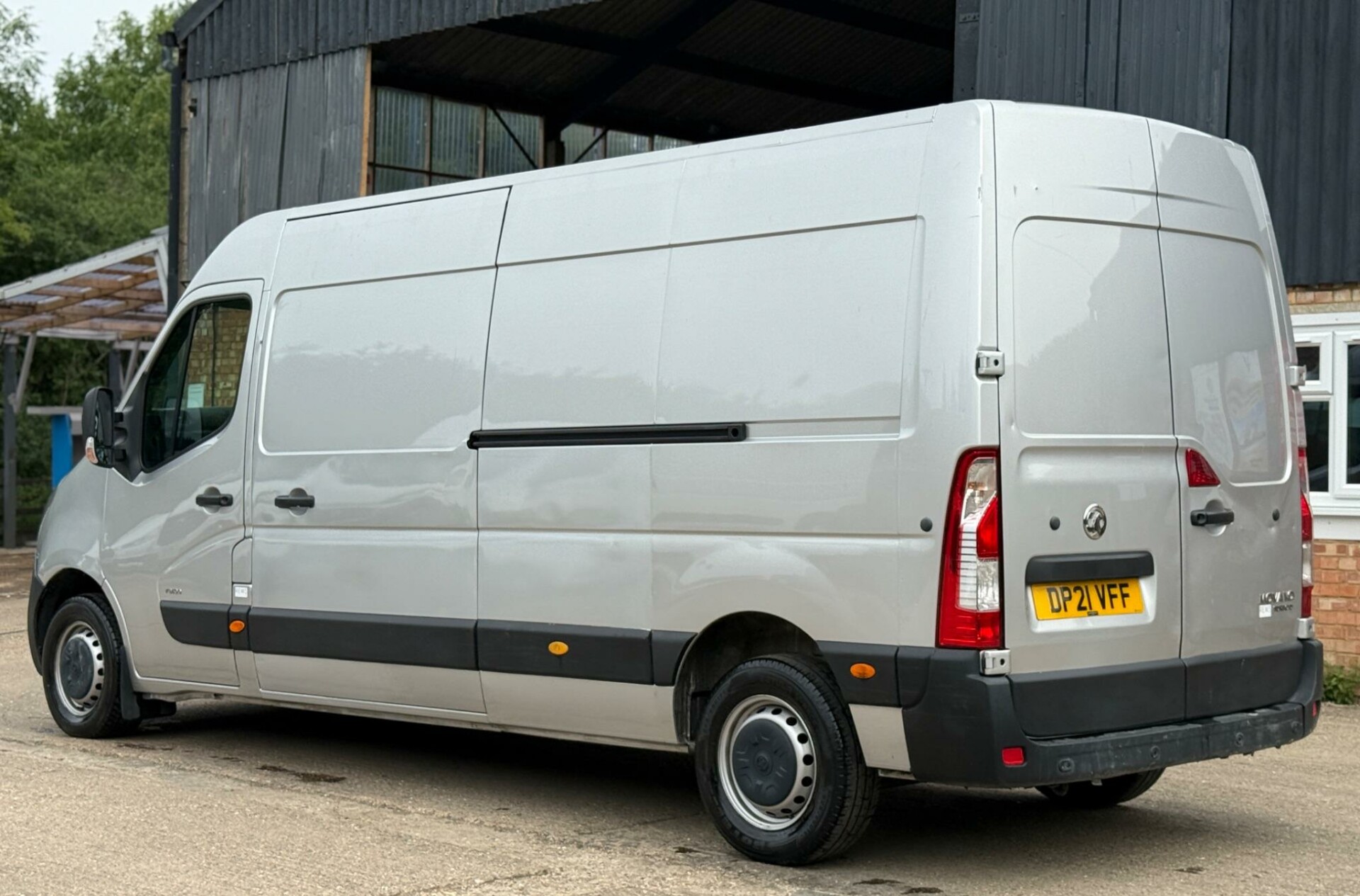 Vauxhall Movano