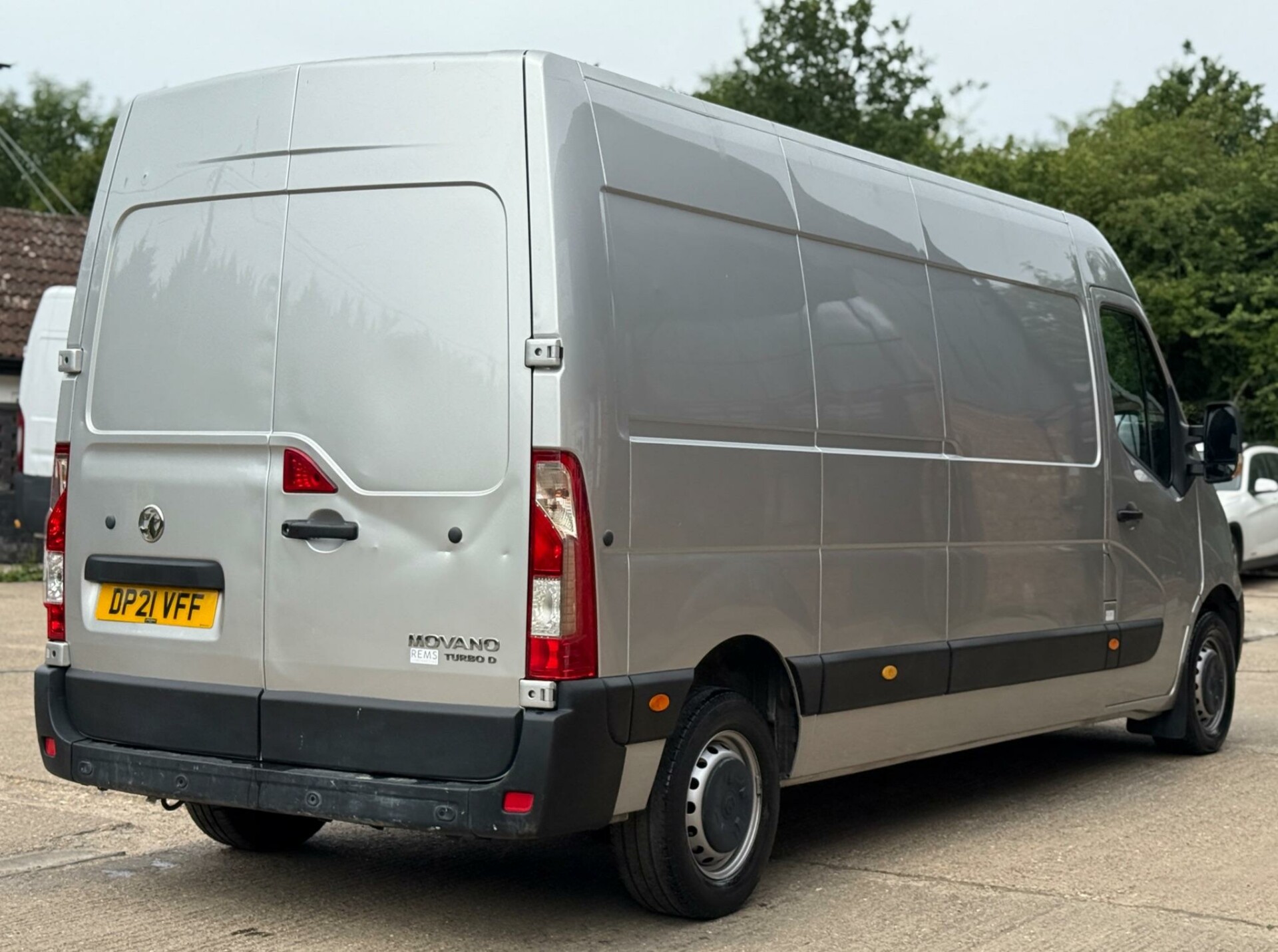 Vauxhall Movano