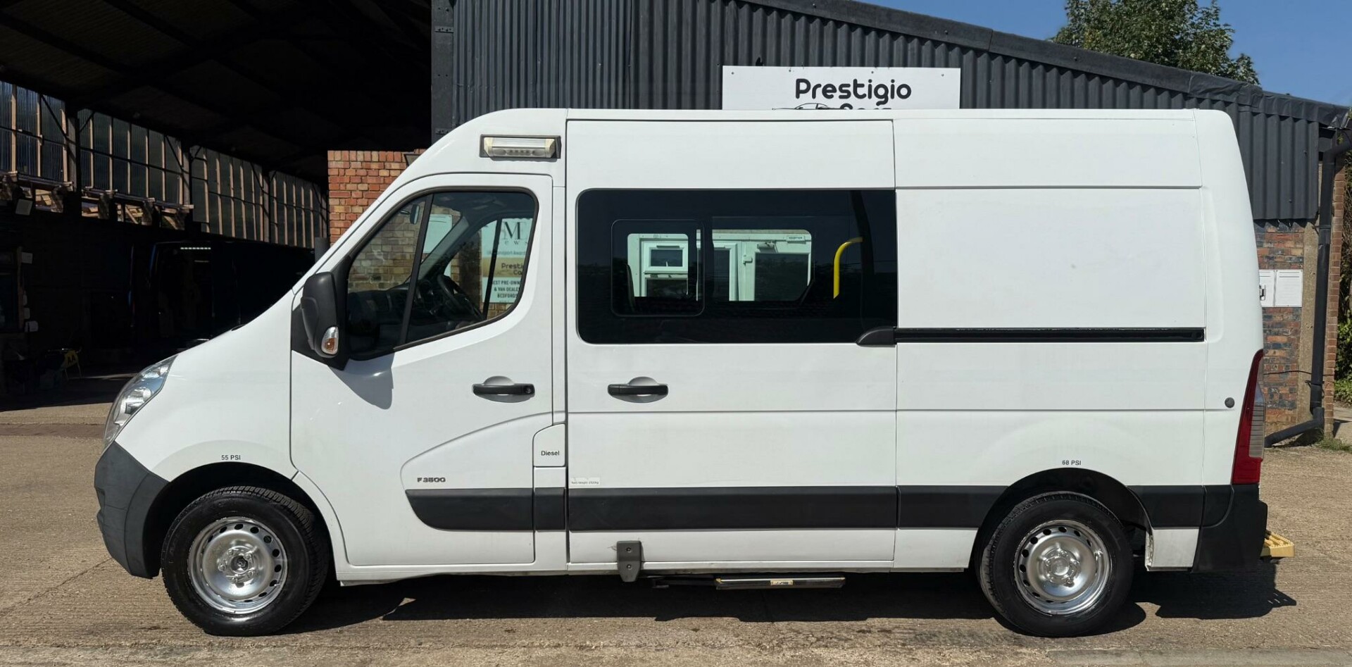 Vauxhall Movano