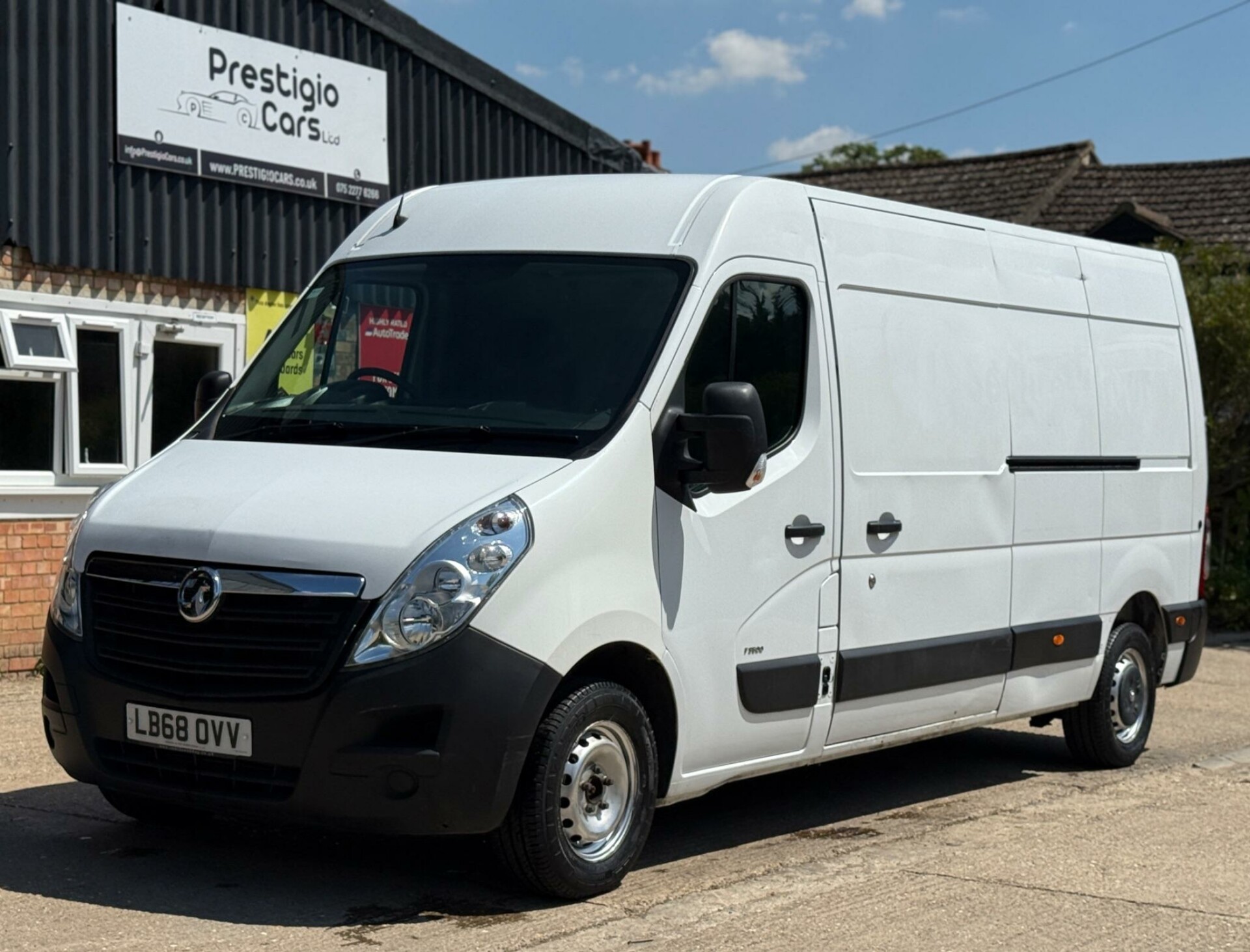 Vauxhall Movano