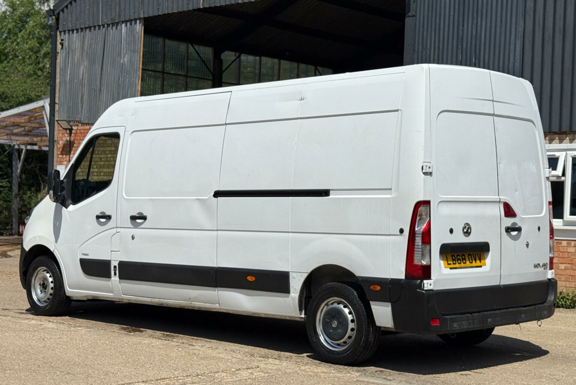 Vauxhall Movano