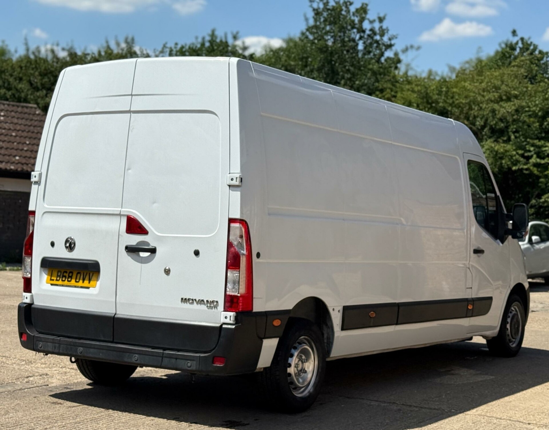 Vauxhall Movano