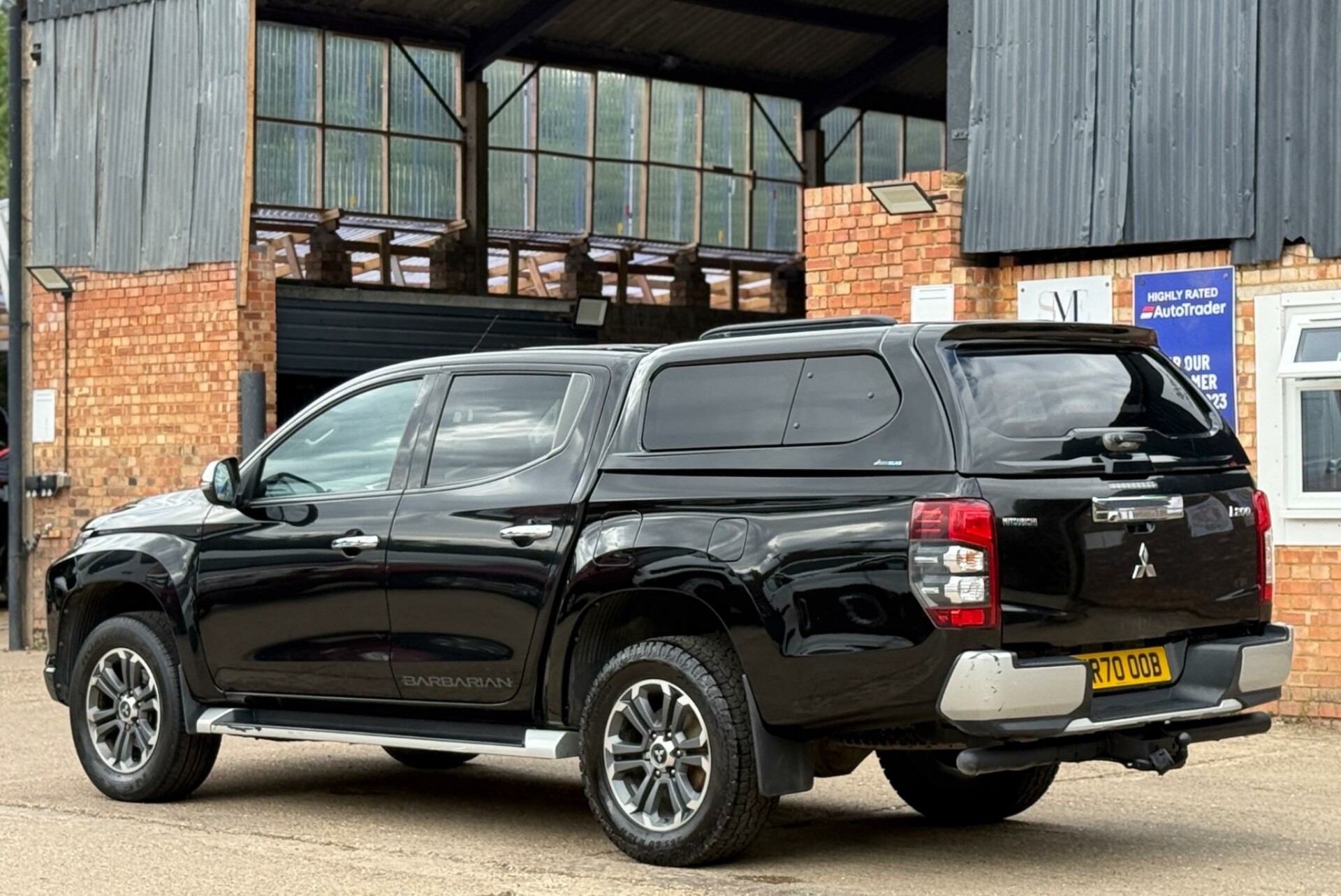 Mitsubishi L200