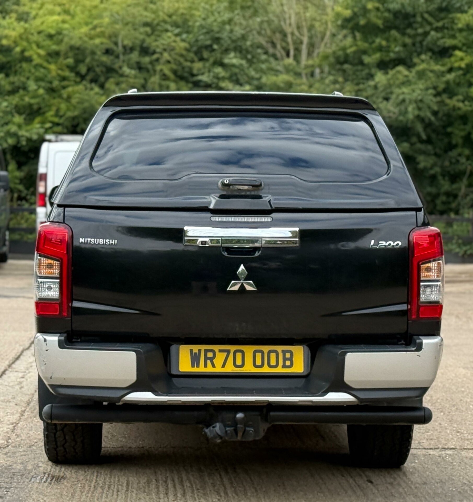 Mitsubishi L200
