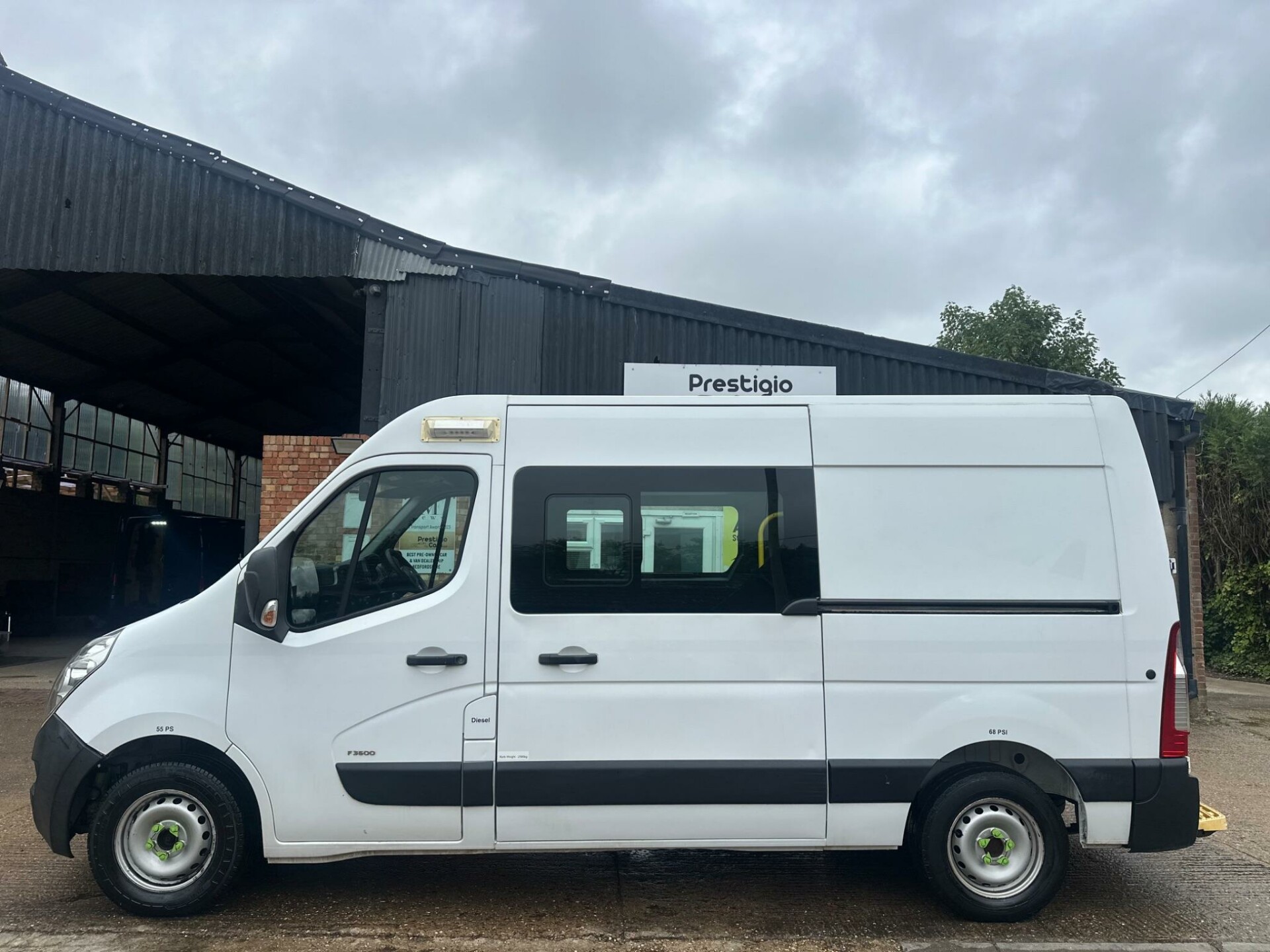 Vauxhall Movano