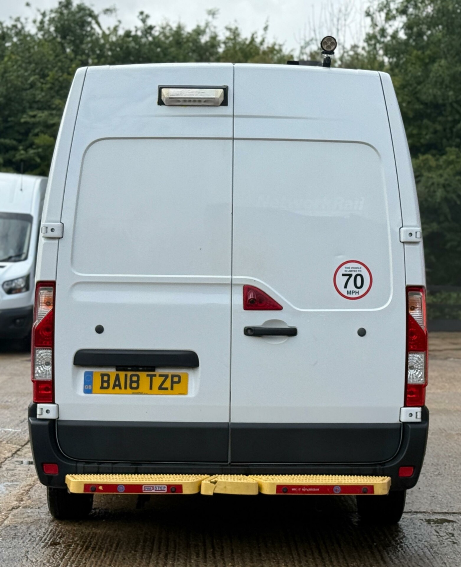 Vauxhall Movano