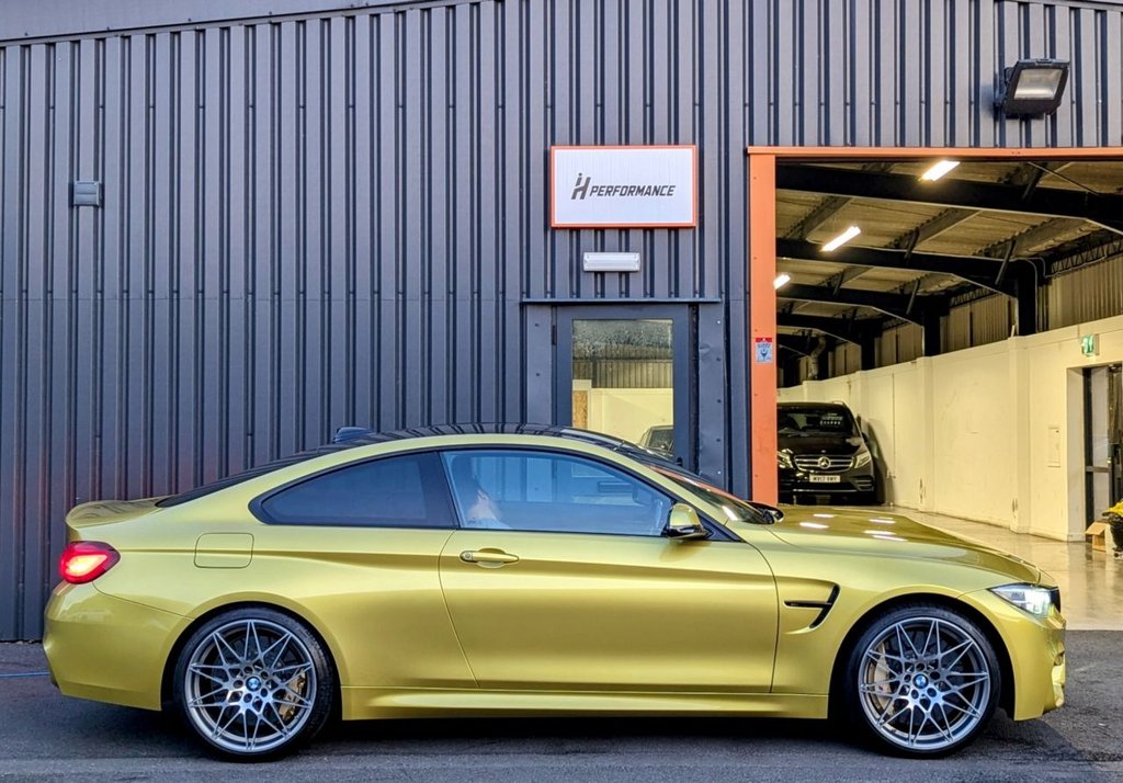 BMW M4