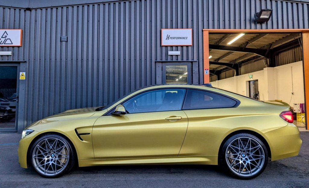 BMW M4