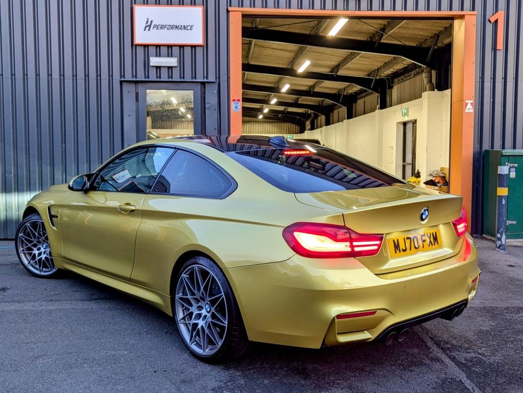 BMW M4