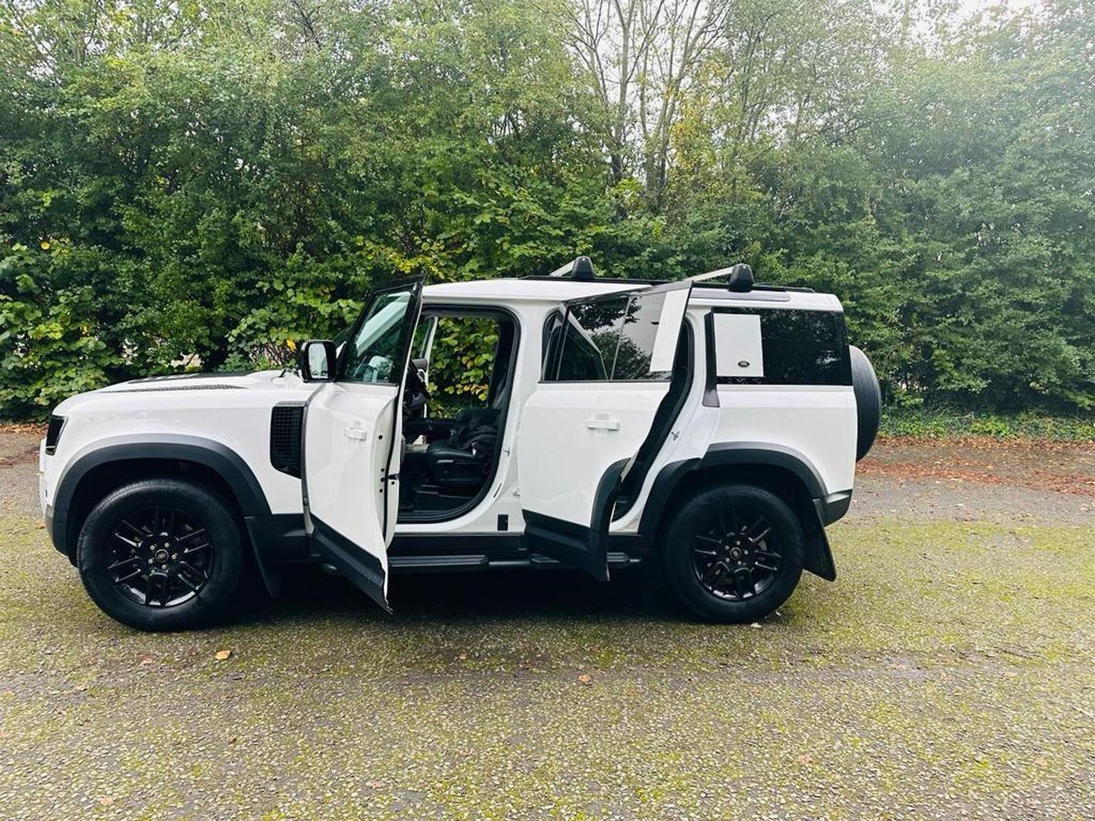 Land Rover 110