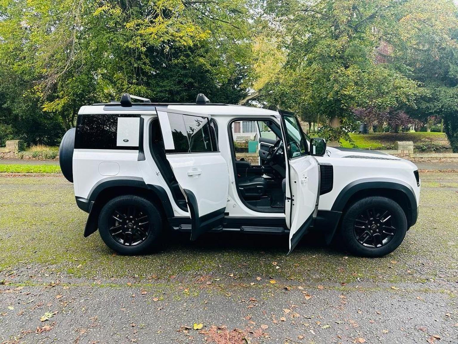 Land Rover 110