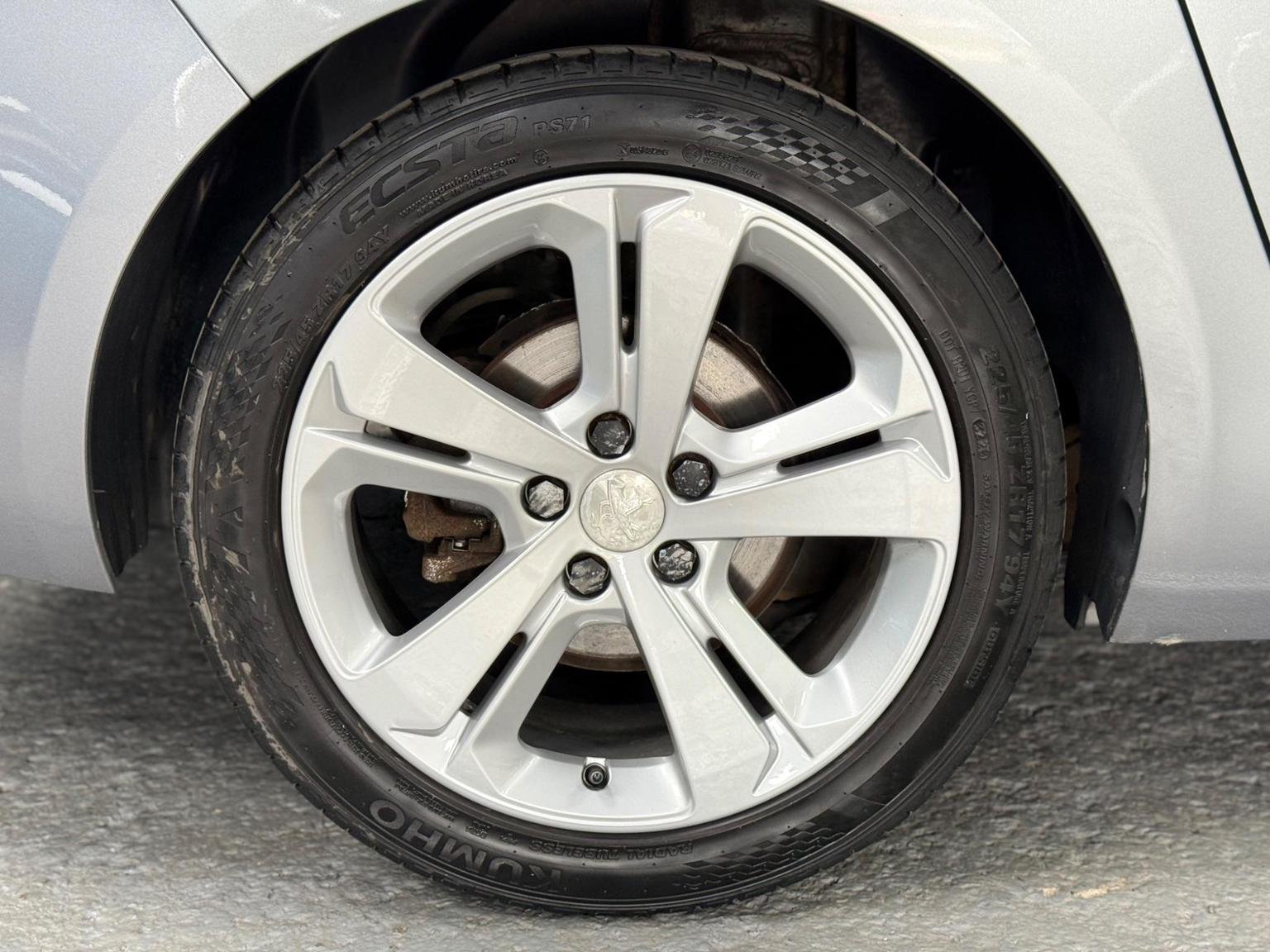 Peugeot 308