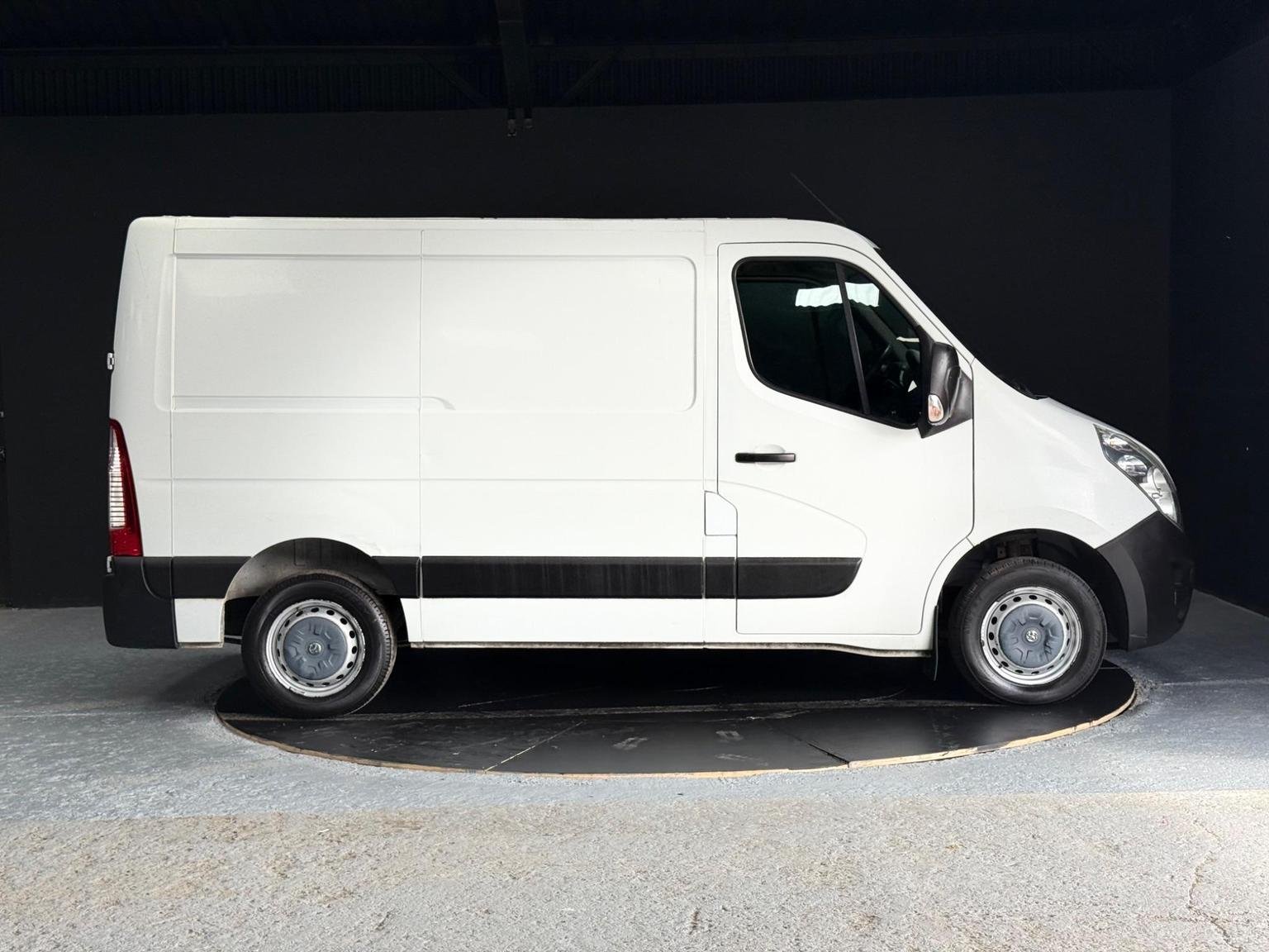 Vauxhall Movano